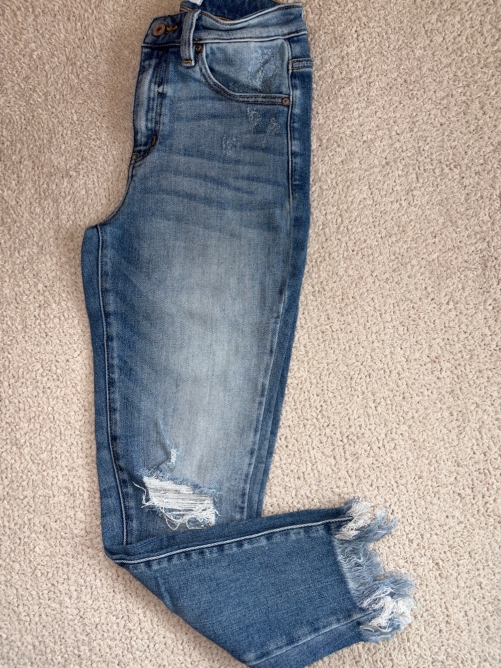 KanCan Medium Wash High Rise Distressed Ankle Crop Jeans